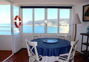 Akisol Sesimbra Beach