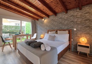 Athens Way Apartments