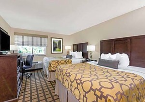 Baymont by Wyndham Erie