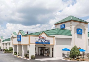 Baymont by Wyndham Greensboro Coliseum Hotel