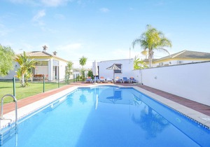 Beautiful Home Casa Villanueva 5 with Private Pool, Terrace, Garden & Wi-Fi