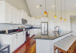 Beautiful Home with pool, hot tub, AC, W/D, & fireplace