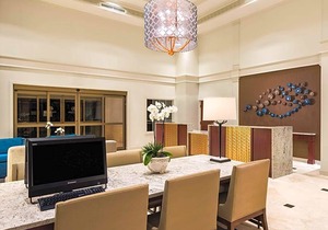 DoubleTree Suites by Hilton Naples