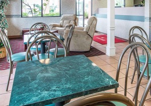 Econo Lodge Dothan