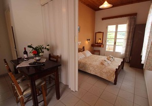 Frankis Apartment 8 Agios Spyridonas Perithia