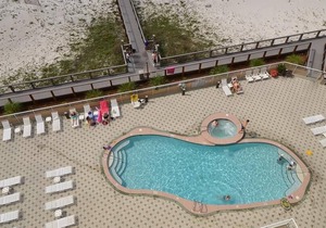 Free Daily Activities 🏖🚤🌊| Breathtaking High-rise Beachfront Condo, 3 Pools