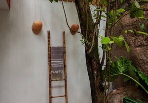 Free Wifi + Outdoor shower at La Pointe Beach Huts