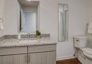 Frontdesk | Modern Studio Apt near UAB Hospitals