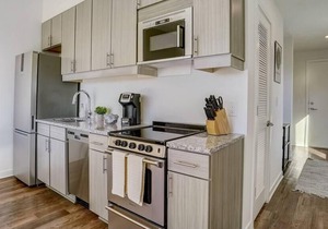Frontdesk | Stunning Studio APT near UAB Hospitals
