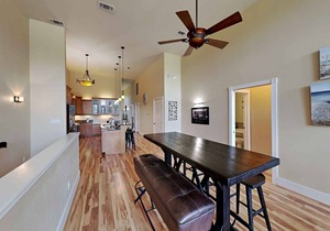 Historic Aragon Executive Apartment