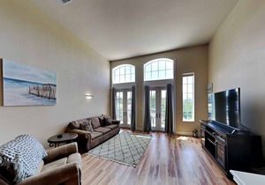 Historic Aragon Executive Apartment