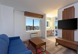 Holiday Inn Express Los Angeles LAX Airport