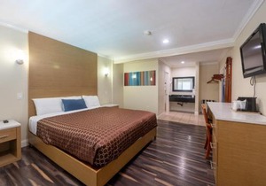 Hollywood City Inn