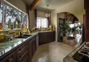 Hollywood Hills - Hilltop Penthouse - Breath Taking Views