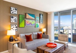 HYDEOV1BR - Unit 1910 - Ammos condo