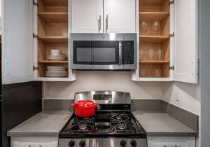 Ideal Westwood 1BR w/Gym, nr. UCLA/Medical Center by Blueground