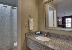 Key West Inn - Millbrook