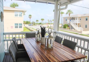 Key West Style Beachtown Estate by TechTravel