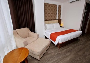 Luckful Hotel
