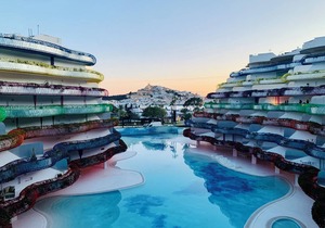 Luxury apartments 2 bedrooms in Boas de Ibiza urbanization with views