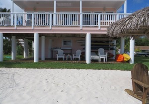Luxury Oceanfront with HOT TUB - BOAT, kayaks, paddleboards included -PARADISE!