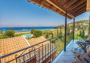 Luxury Suite ChrisBus 17B Apraos Corfu