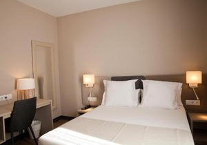 May Ramblas Hotel