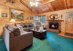 Memory Maker Cabin