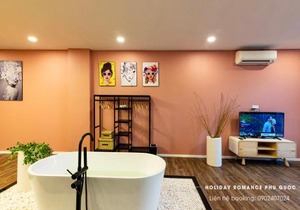 Minimalist & Modern Apartment III