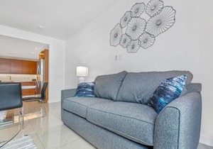 Modern 2-BD Condo in The Heart of Midtown Miami