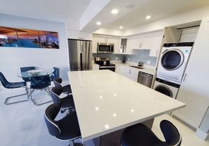 Modern 3 Bedroom with Ocean Views - 1104