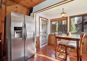 Mount Shasta Retreat #2073 by Big Bear Vacations