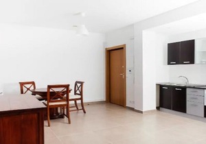 N. 8 New apartment just steps from San Sebastian
