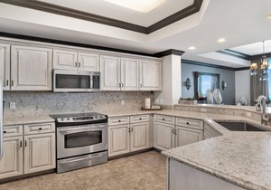 NEW to the Rental Market! Phoenix IX! Gorgeous 2BR, Gulf front!
