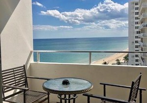 Ocean Manor Resort Hotel