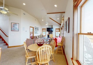 Oceanfront home with private pool, hot tub, game room, sundecks & fast WiFi
