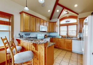 Oceanfront home with private pool, hot tub, game room, sundecks & fast WiFi