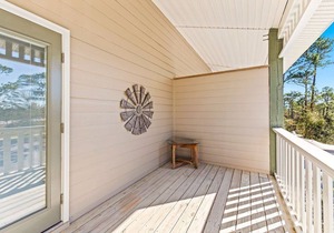Outdoor Pool | Family Friendly Near Beach | My Beach Getaways