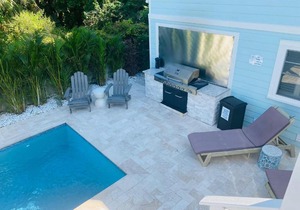 Pass-A-Grille Key West Style Guest House Pool BBQ