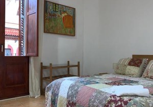 Preciosa vivienda enorme y totalmente equipada en el centro de Figueres