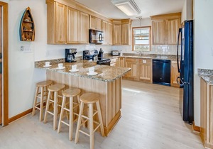 Semi-Oceanfront Dog Friendly w/Pool, Hot Tub, Game Room, Theater, Tiki Bar