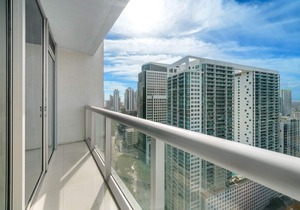 SKY Studio Icon Brickell