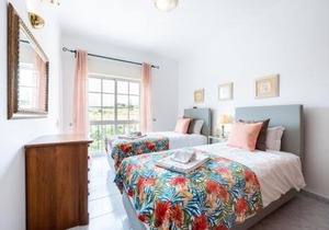 T2 Quinta da Caldeira by Seewest