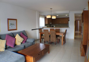 Torre Quimeta 3E - Two Bedroom Apartment, Sleeps 4