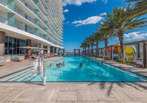 81 m² Condo ∙ 1 bedroom ∙ 4 guests