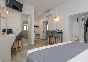 Venetian Suites II