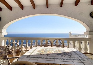 Villa Kerstin - Four Bedroom Villa, Sleeps 8