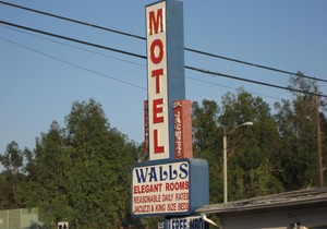 Walls Motel Long Beach