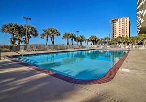 Waterfront Orange Beach Condo w/ Beach Access