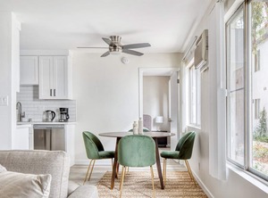 The Emerson Grand Ave Los Angeles | Valley Village